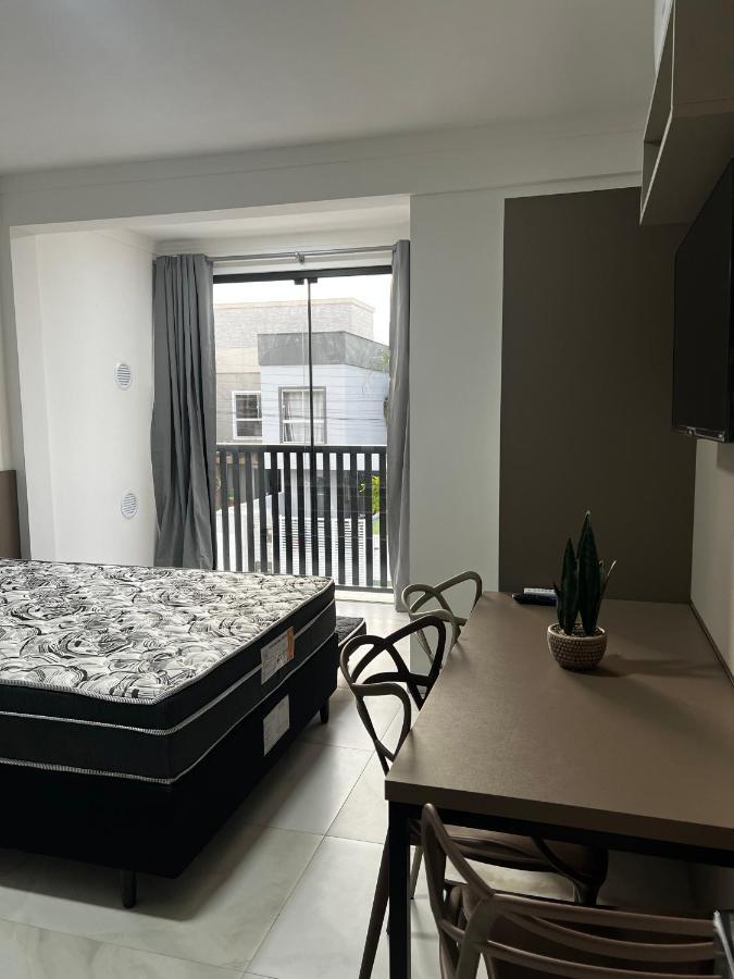 דירות בומבינאס Residencial Bernardo מראה חיצוני תמונה