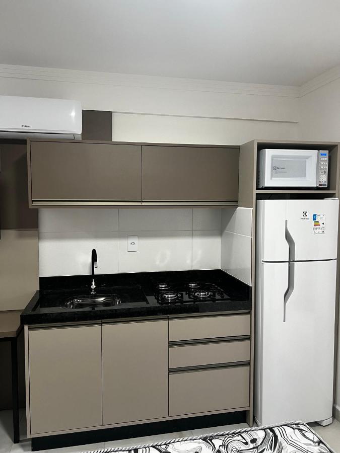 דירות בומבינאס Residencial Bernardo מראה חיצוני תמונה