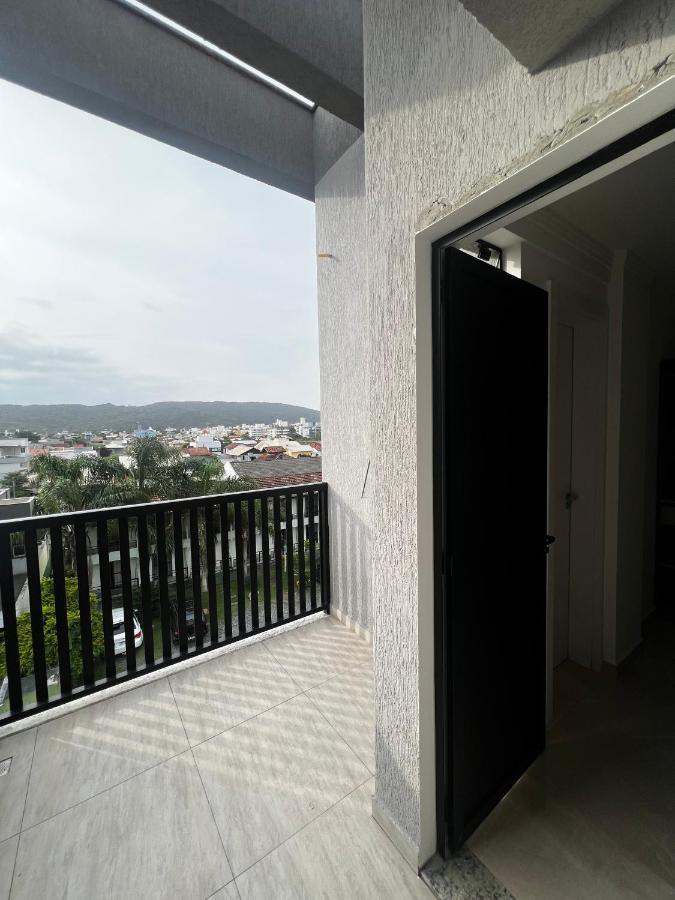 דירות בומבינאס Residencial Bernardo מראה חיצוני תמונה