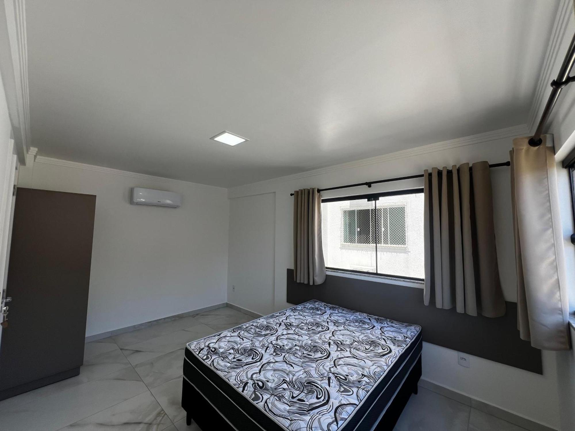 דירות בומבינאס Residencial Bernardo מראה חיצוני תמונה